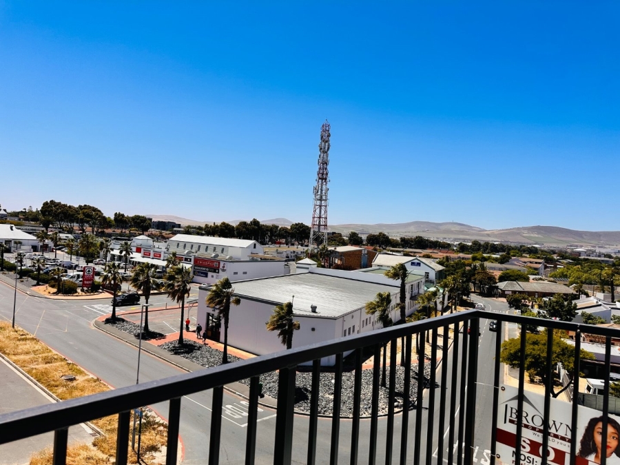 2 Bedroom Property for Sale in Flamingo Vlei Western Cape